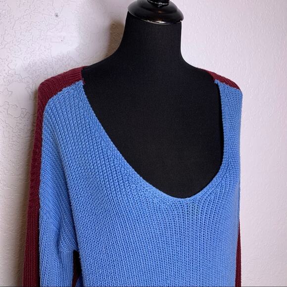Urban Outfitters blue maroon colorblock knit v neck sweater size Medium - Picture 2 of 10